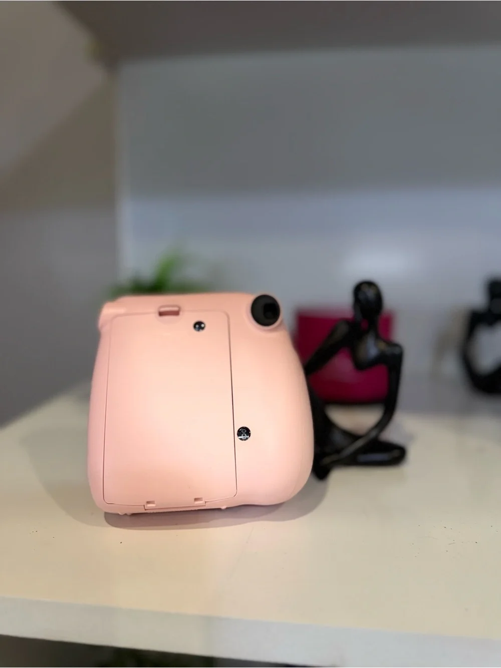 Fujifilm Instax Mini Instant Camera in Soft Pink